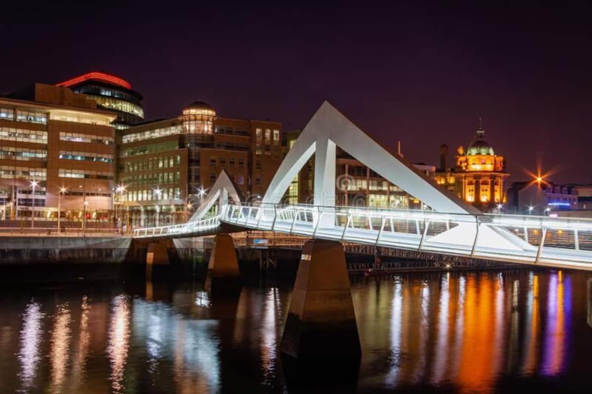 Glasgow City Centre G1 Penthouse With Riverviews - Duplex Buitenkant foto