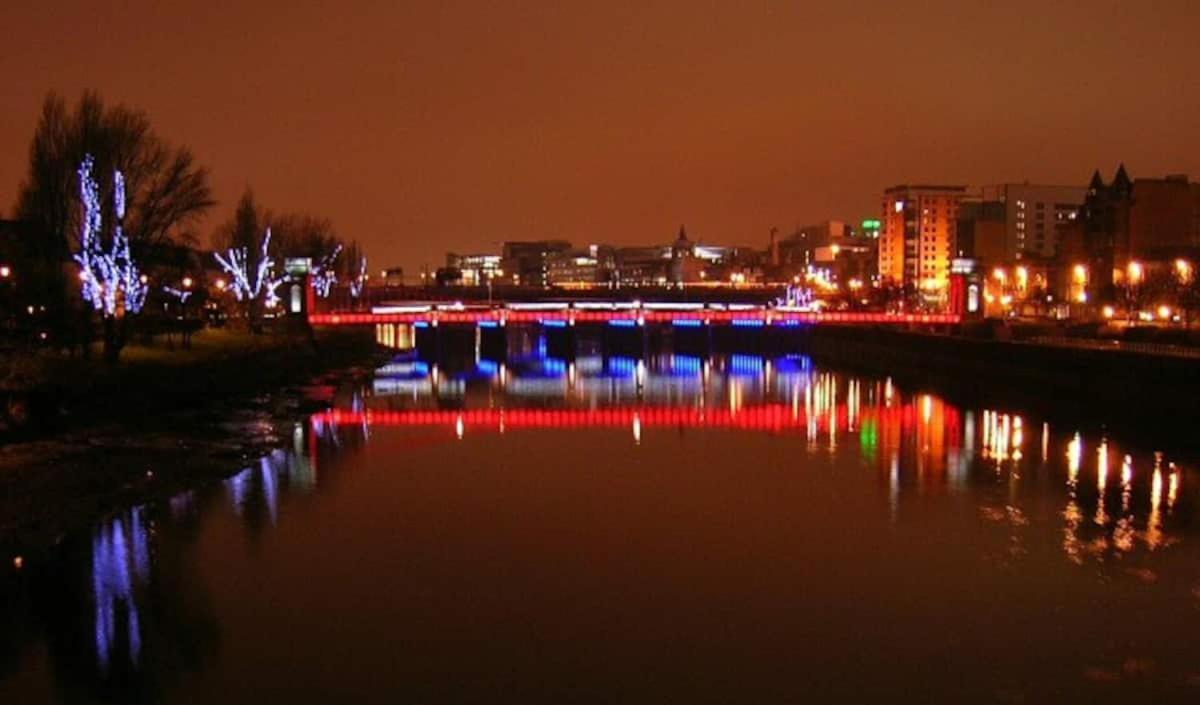 Glasgow City Centre G1 Penthouse With Riverviews - Duplex Buitenkant foto